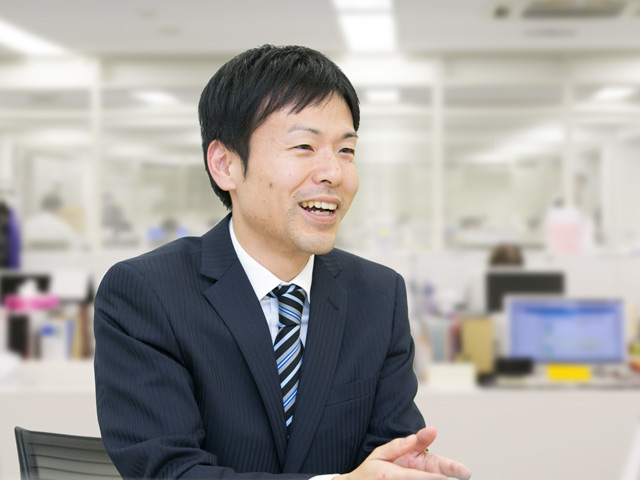 先輩社員